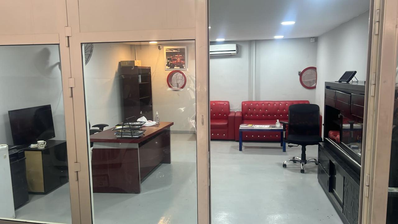 Newly Established Auto Garage For Sale In Al Quoz 