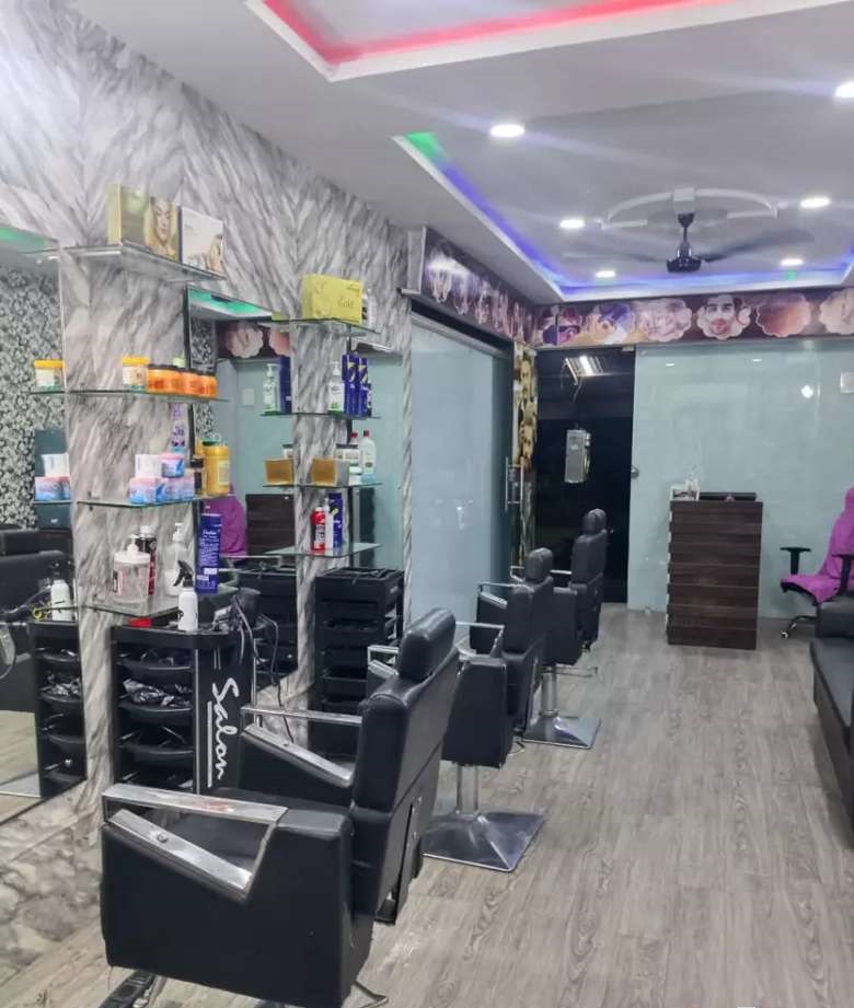 Running Salon Business For Sale in Hyderabad, Telangana