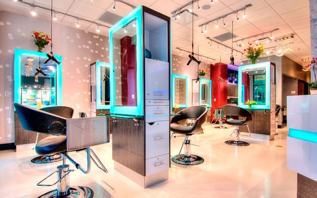 Running Salon for Sale in Gandhi Nagar, Jammu