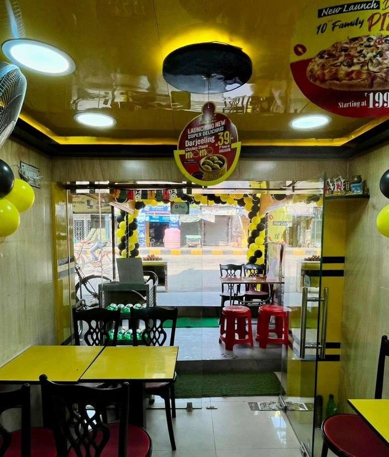 Running Café for Sale in Kolkata, West Bengal