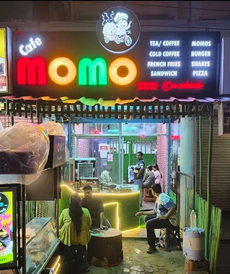 Running Café for Sale in Bhopal, Madhya Pradesh
