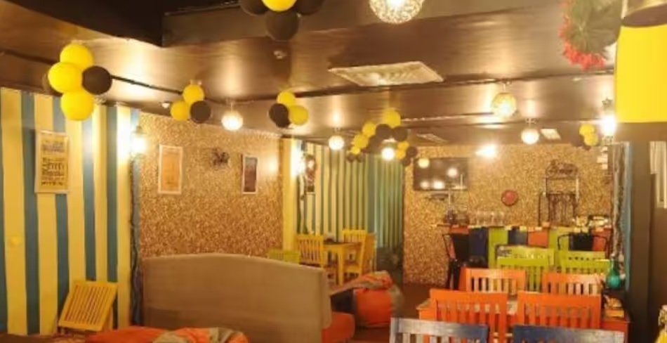 Running Restaurant Business for Sale in Delhi