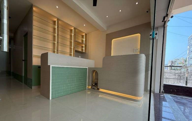Running Clinic for Sale in Hyderabad, Telangana