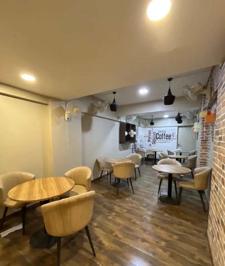 Established Cafe Business for Sale in Thane, Maharastra