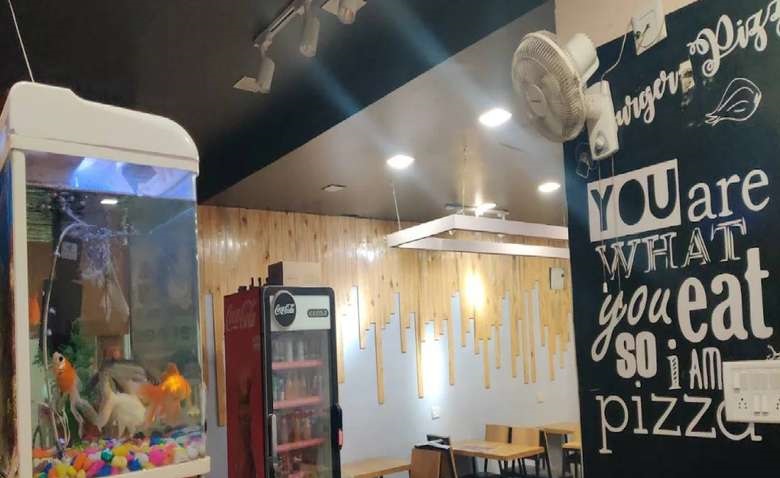 Running Cafe & Restaurant for Sale in Ahmedabad, Gujrat