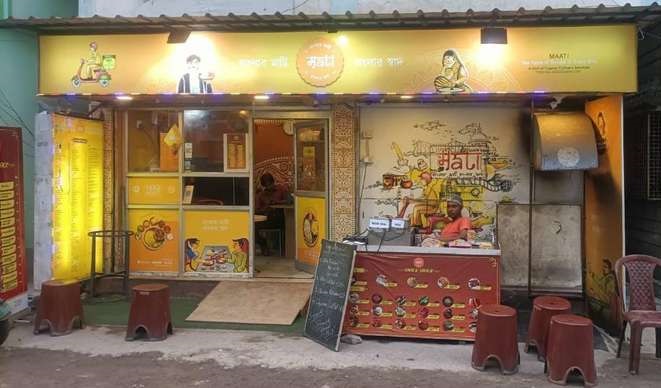 🍽️ Ready-to-Run Food Business for Sale in Salt Lake, Kolkata, West Bengal