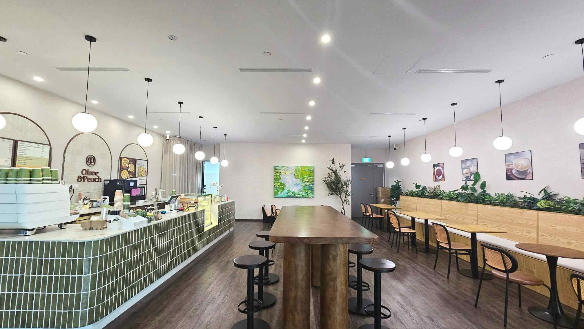 Prime Location Fully-Fitted 1,200Sqft Cafe With Wide Frontage And High Foot Traffic